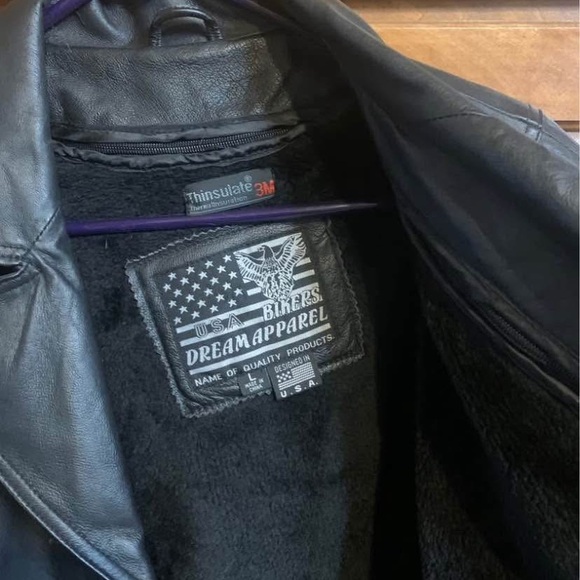 Men's Black Leather Coat - Picture 3 of 8